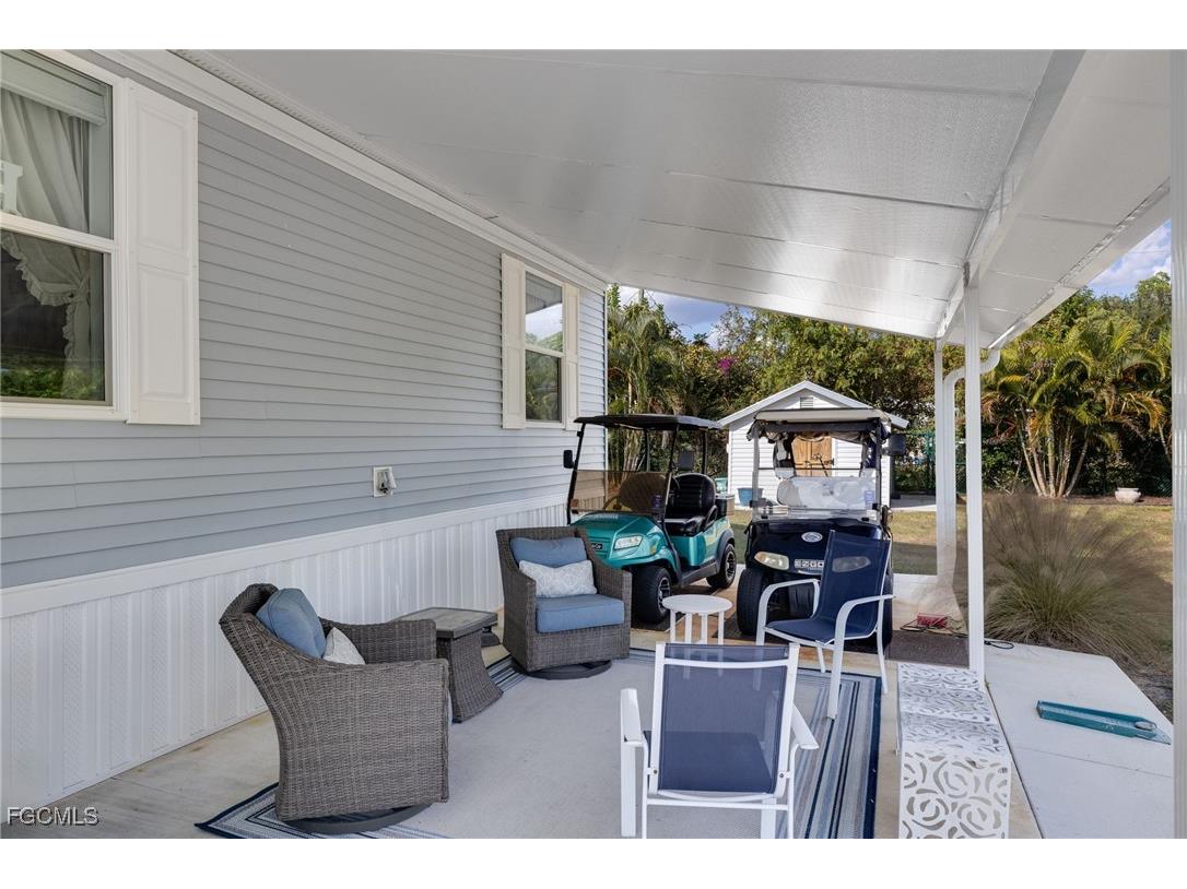 19440 Pony Lane North Fort Myers FL 33903 2025022395 image2