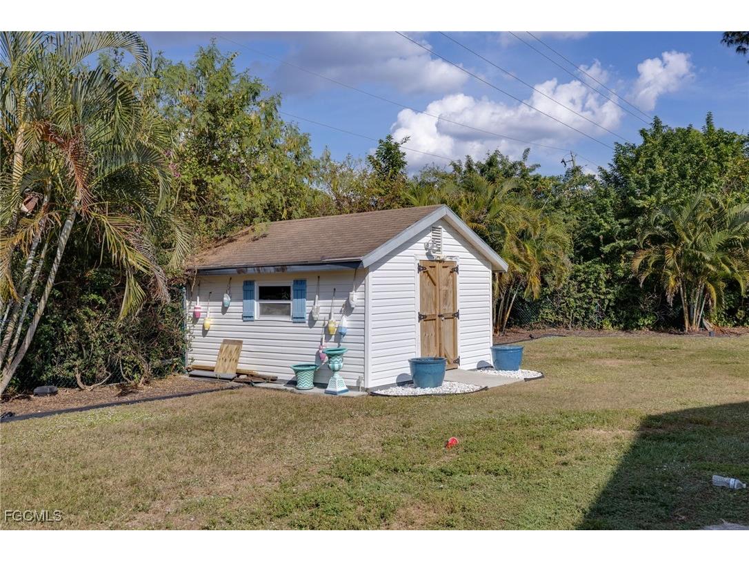 19440 Pony Lane North Fort Myers FL 33903 2025022395 image4