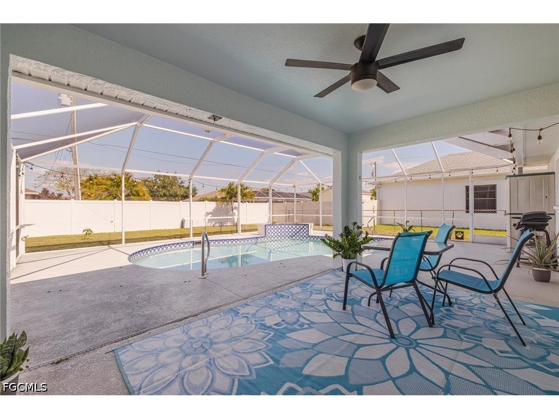 1945 Academy Boulevard Cape Coral FL 33990 2026019551 image2