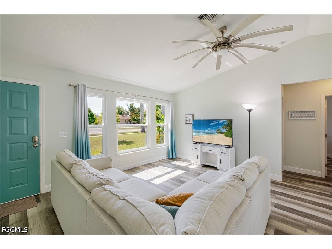 1945 Academy Boulevard Cape Coral FL 33990 2026019551 image4