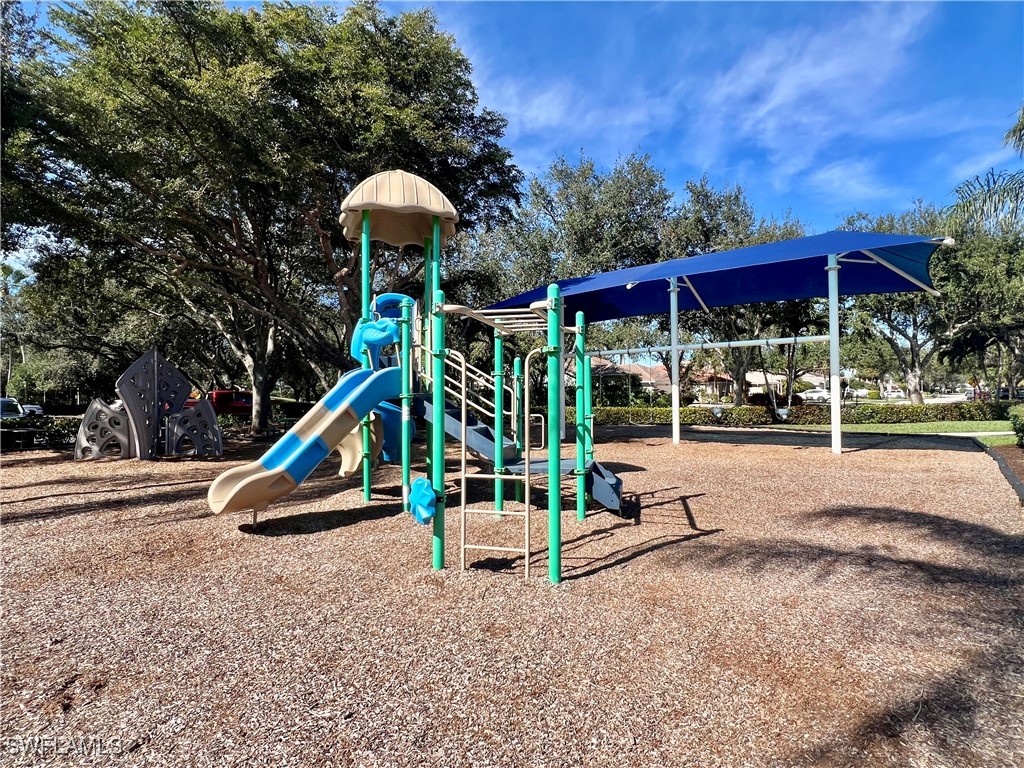 1945 Crestview Way #165 Naples FL 34119 226002538 image40