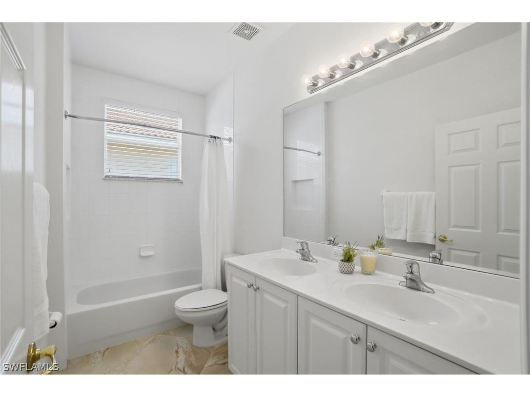 1945 Isla De Palma Circle Naples FL 34119 226005346 image30