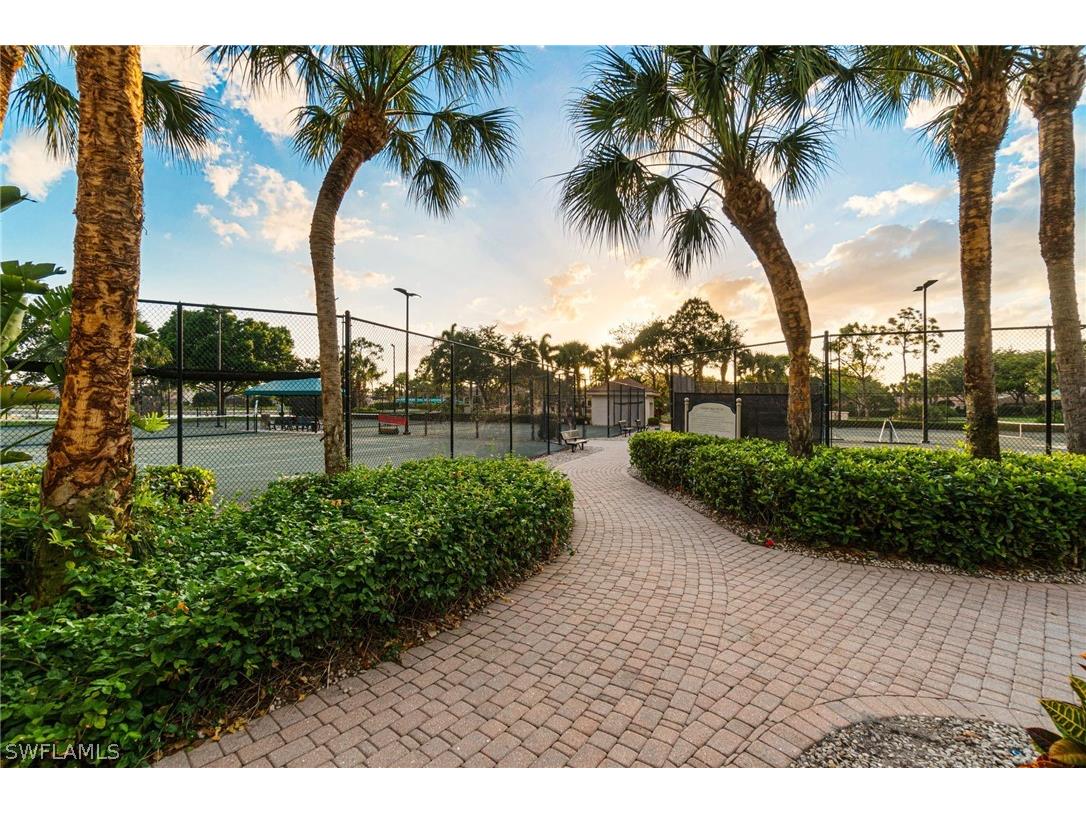 1945 Isla De Palma Circle Naples FL 34119 226005346 image47