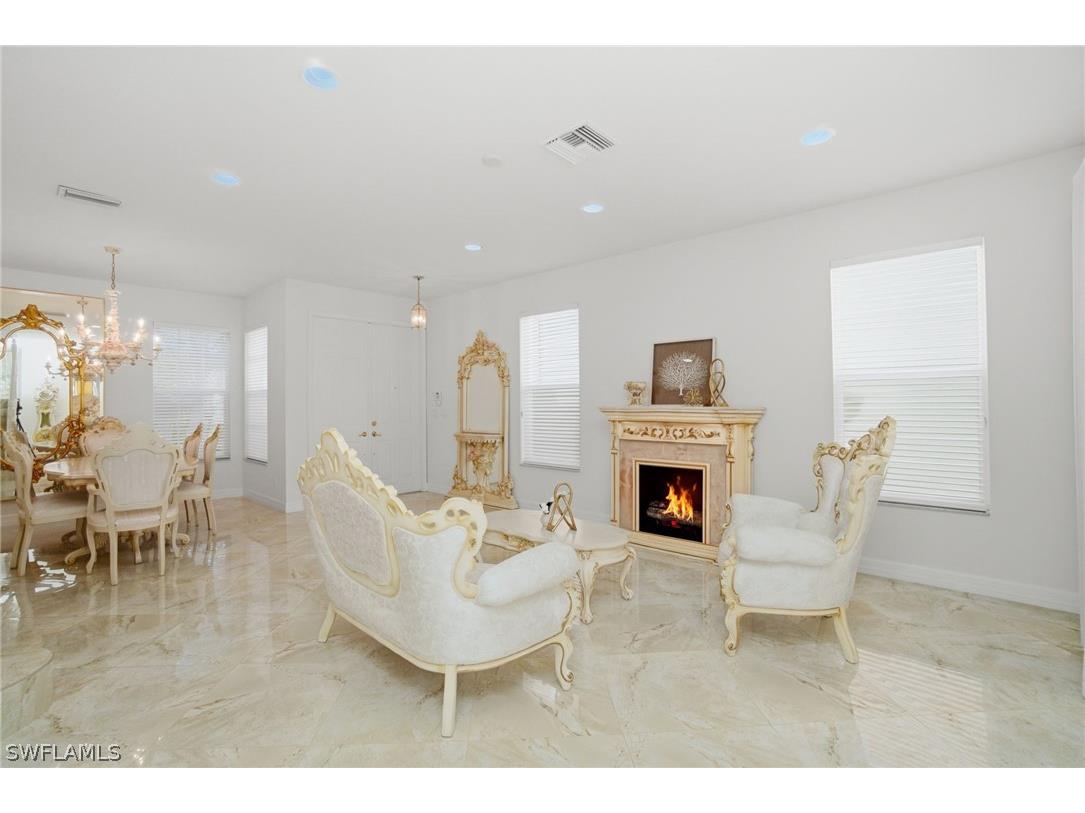 1945 Isla De Palma Circle Naples FL 34119 226005346 image8