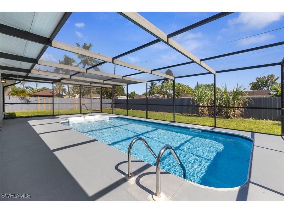 1948 46th Street SW Naples FL 34116 225078611 image29