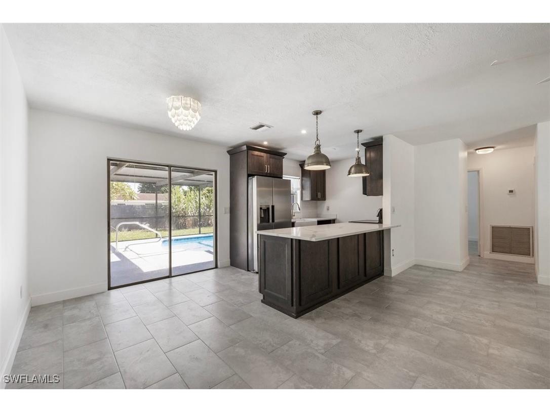 1948 46th Street SW Naples FL 34116 225078611 image8