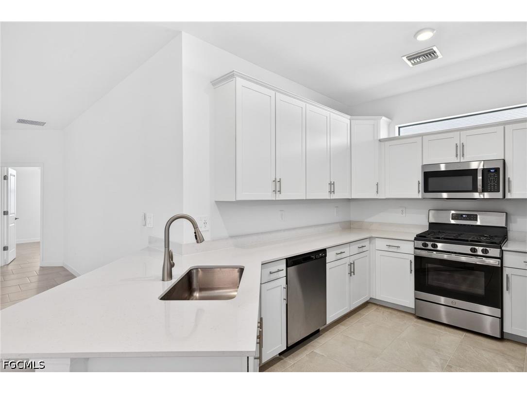 19488 Hinkley Drive Estero FL 33928 2026018487 image14