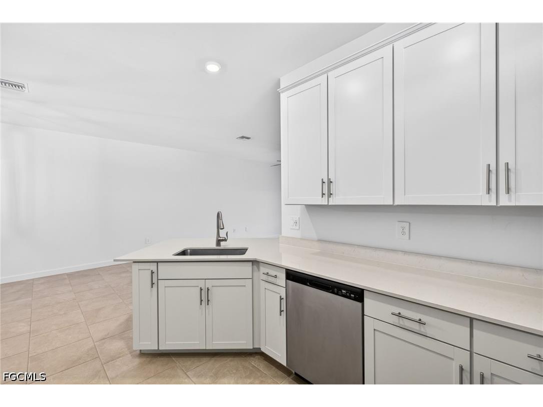 19488 Hinkley Drive Estero FL 33928 2026018487 image15