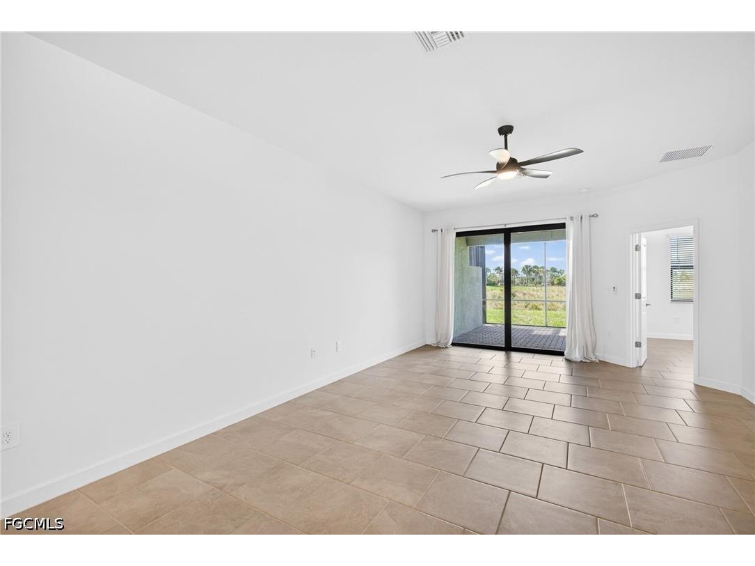 19488 Hinkley Drive Estero FL 33928 2026018487 image5