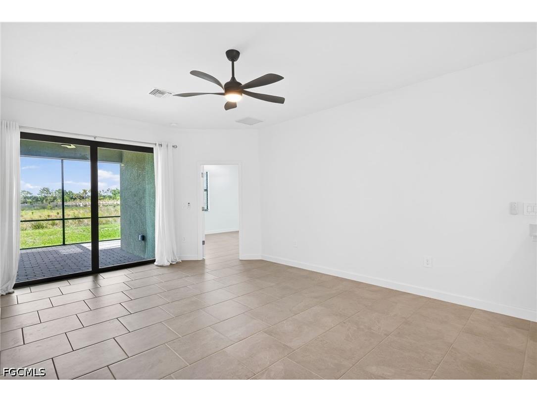19488 Hinkley Drive Estero FL 33928 2026018487 image7