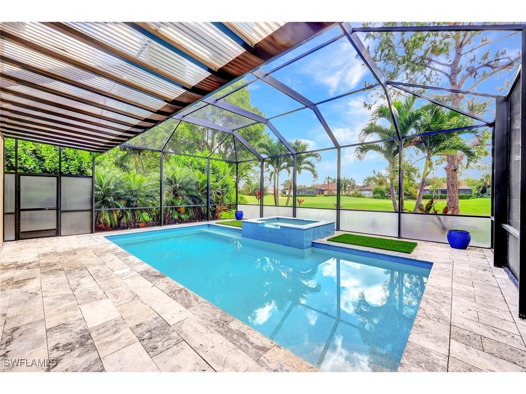 1949 Par Drive Naples FL 34120 225056867 image1
