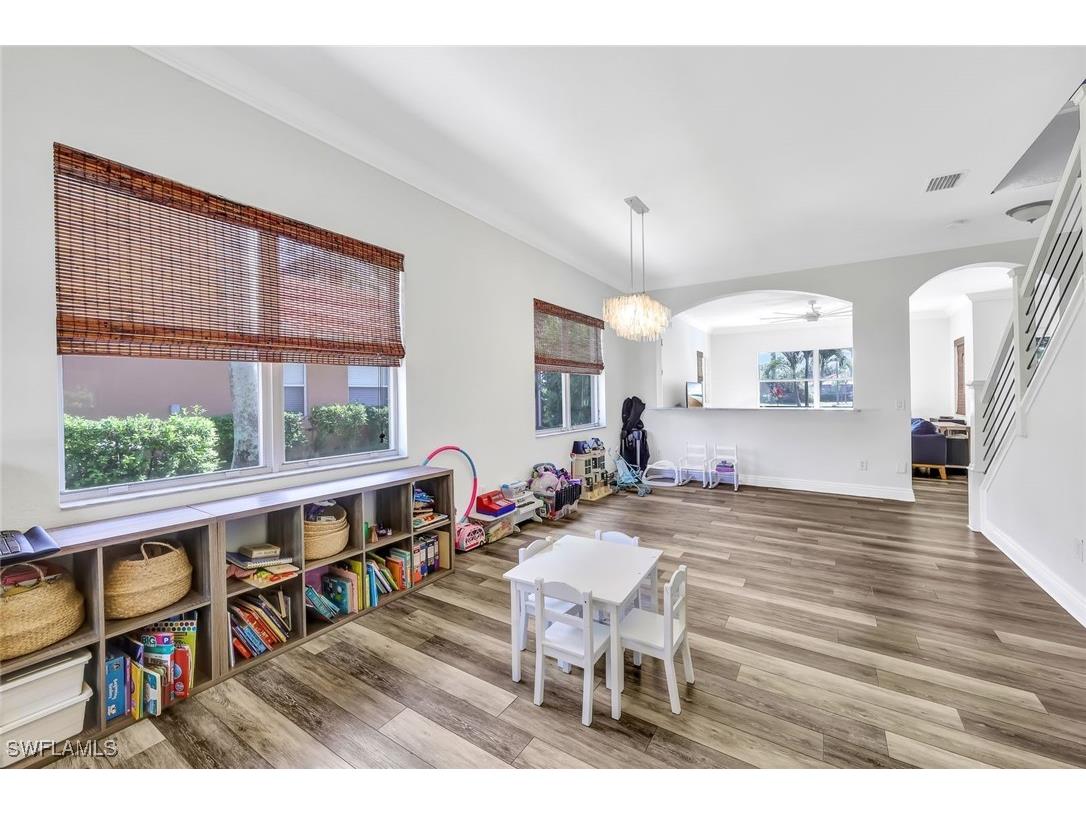 1949 Par Drive Naples FL 34120 225061353 image13