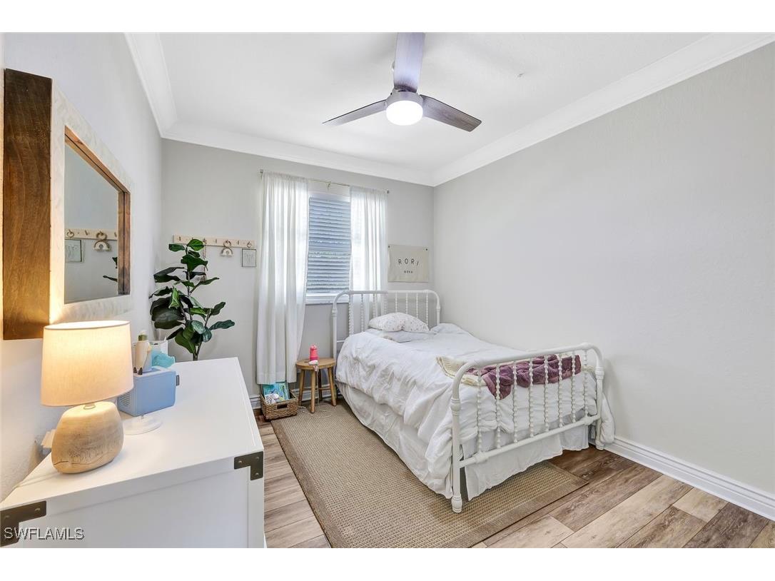 1949 Par Drive Naples FL 34120 225061353 image19