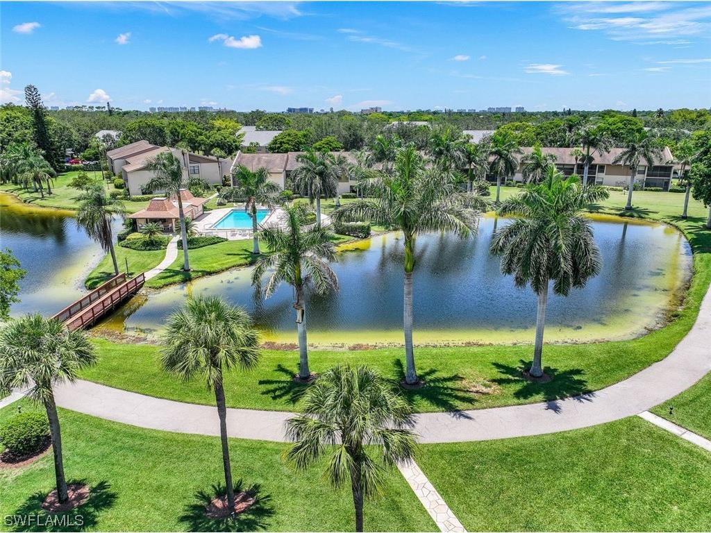 195 Cypress Way E #9 Naples FL 34110 223048567 image1