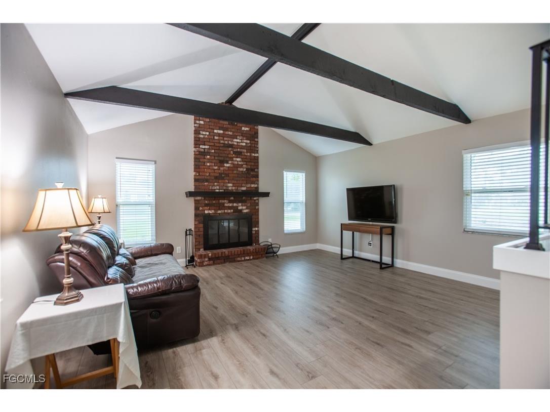 195 E Mariana Avenue North Fort Myers FL 33917 225062782 image10