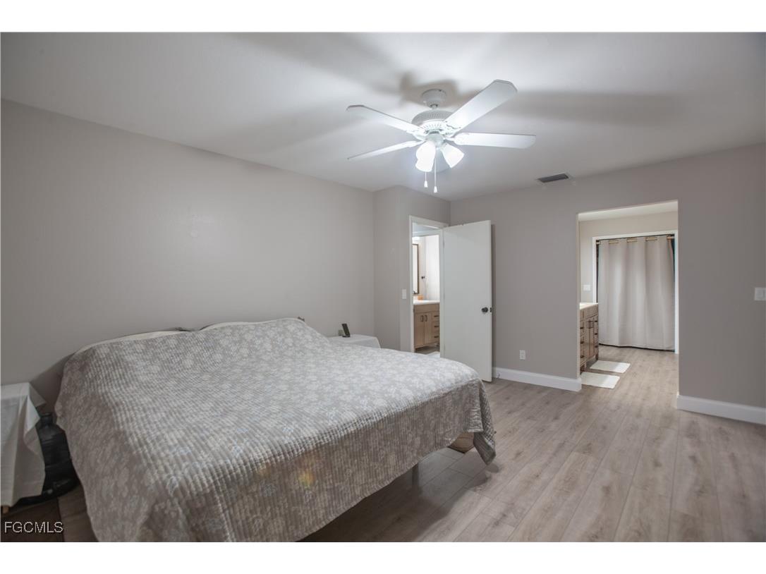 195 E Mariana Avenue North Fort Myers FL 33917 225062782 image26