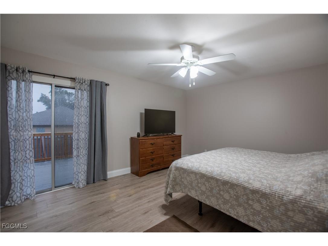 195 E Mariana Avenue North Fort Myers FL 33917 225062782 image27