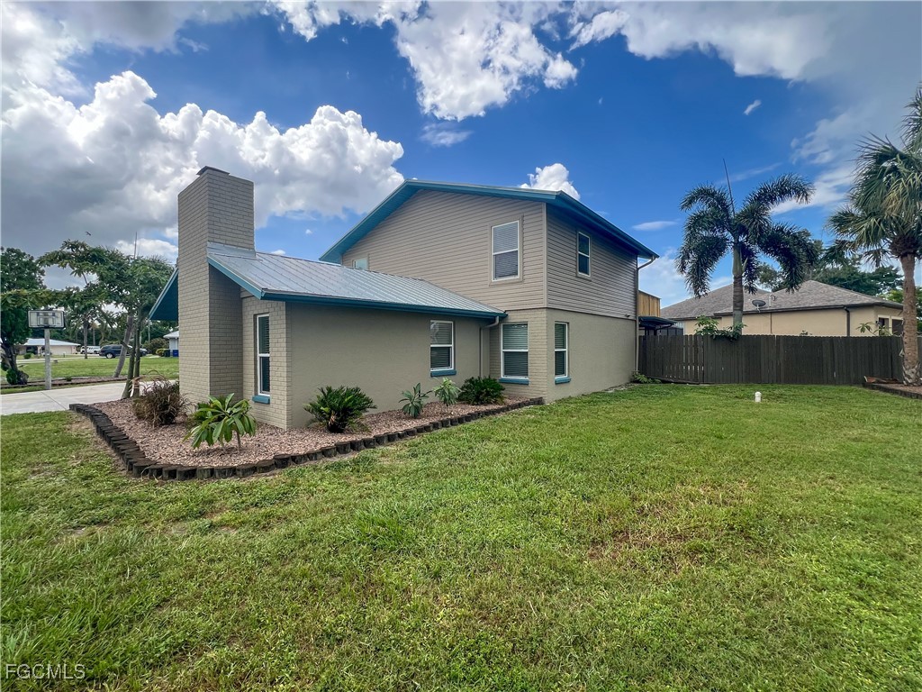 195 E Mariana Avenue North Fort Myers FL 33917 225062782 image33