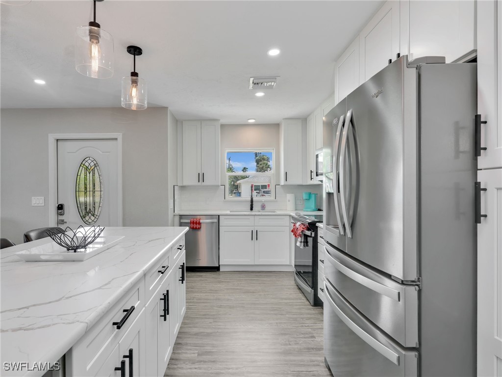 195 Hibiscus Drive Fort Myers Beach FL 33931 225069154 image5