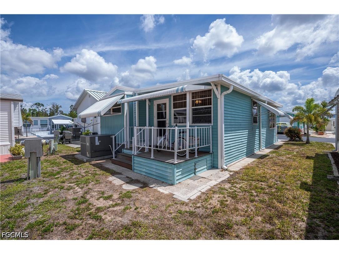 195 Ramble Drive North Fort Myers FL 33903 2026020941 image27