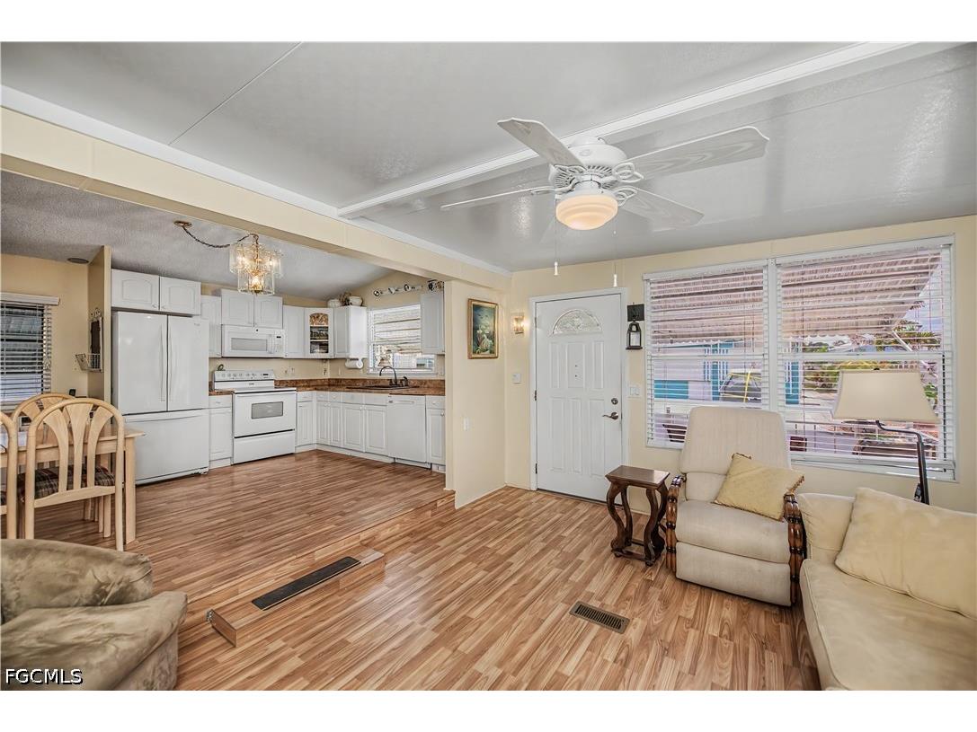 195 Ramble Drive North Fort Myers FL 33903 2026020941 image8