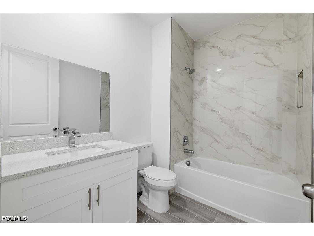 195 Rotonda Boulevard W #3 Rotonda West FL 33947 2026021692 image11