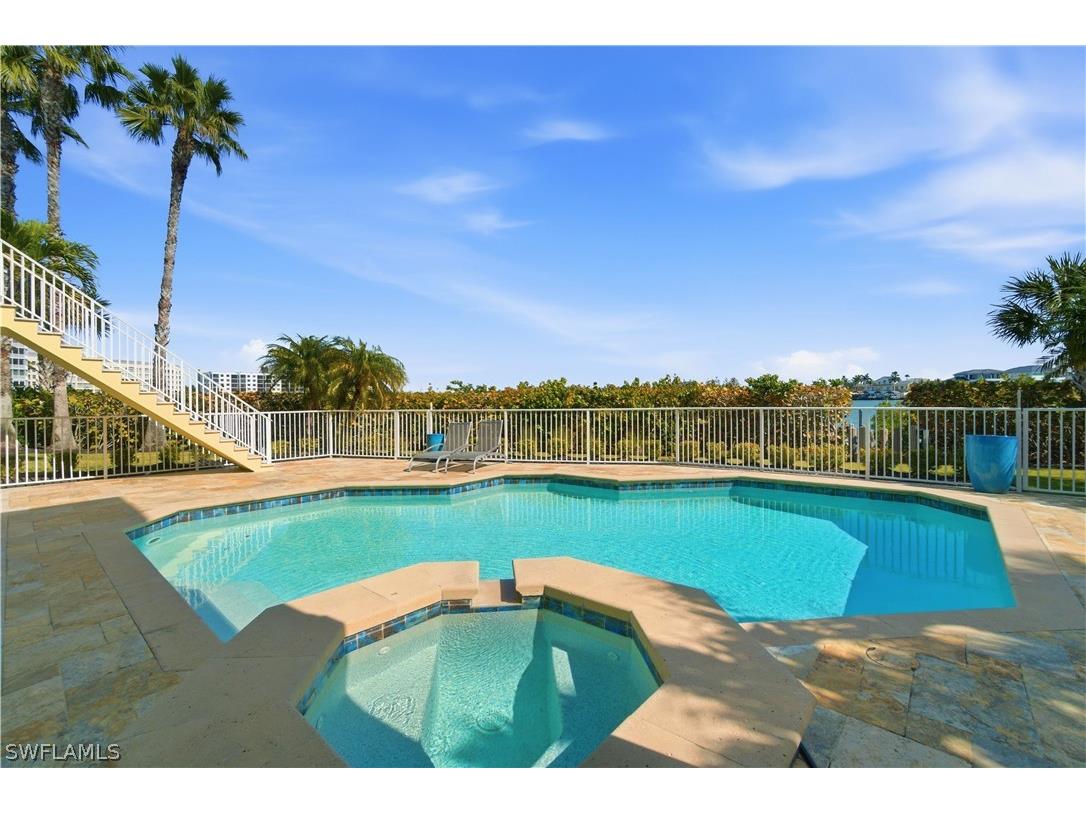 195 San Mateo Drive Bonita Springs FL 34134 226007032 image2