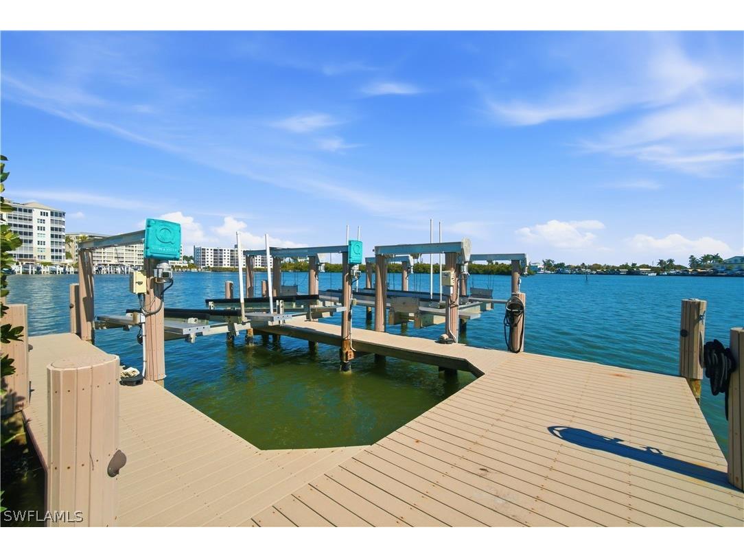 195 San Mateo Drive Bonita Springs FL 34134 226007032 image3