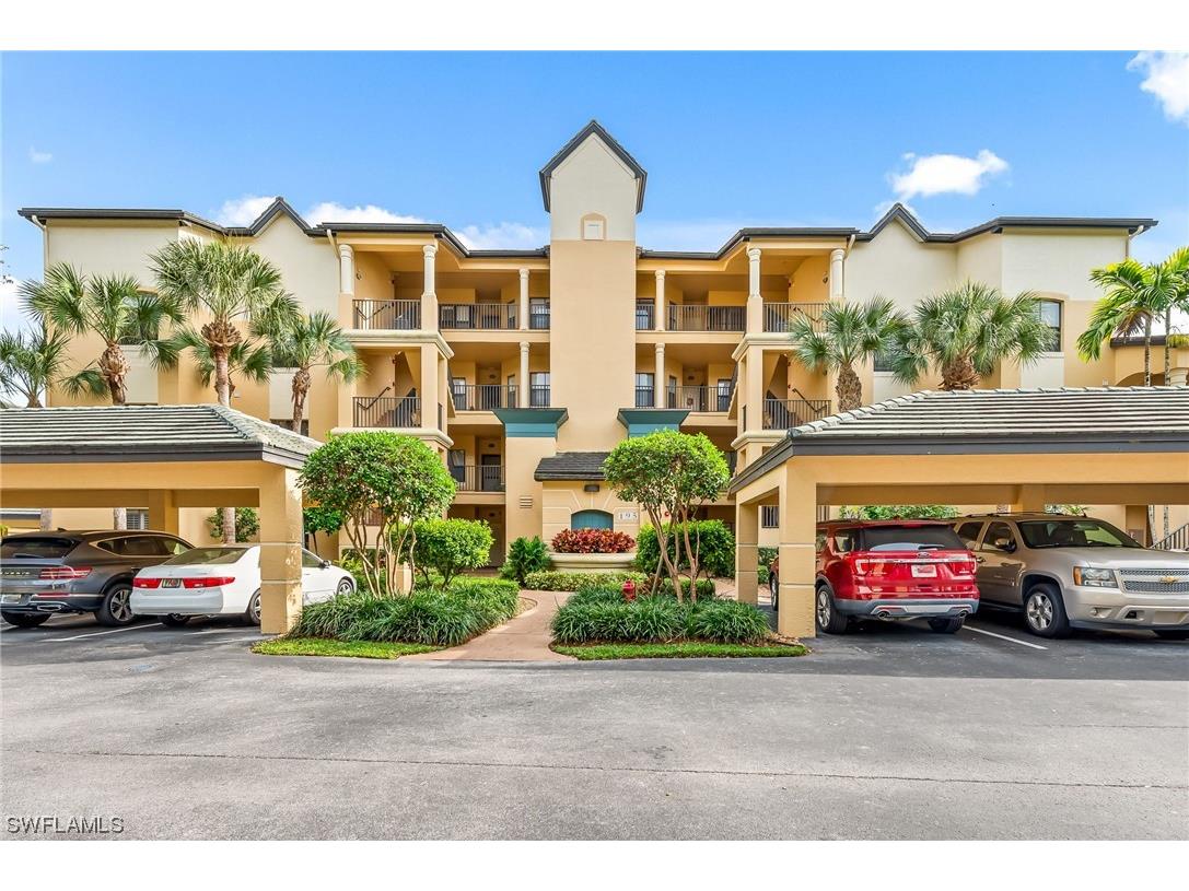 195 Vintage Circle #E105 Naples FL 34119 224016498 image1