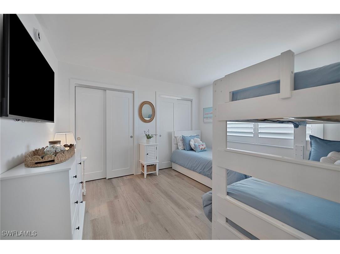 1950 Gulf Shore Boulevard N #101 Naples FL 34102 225079990 image11