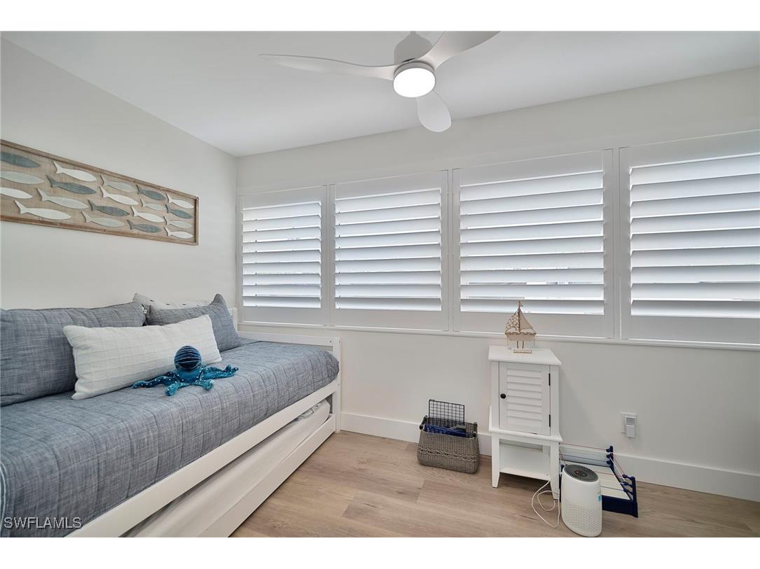 1950 Gulf Shore Boulevard N #101 Naples FL 34102 225079990 image4