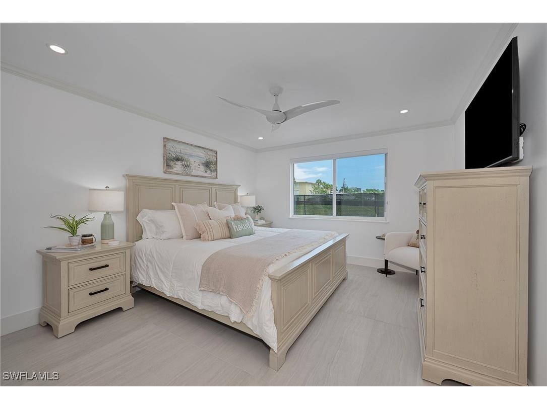 1950 Gulf Shore Boulevard N #107 Naples FL 34102 225074889 image11