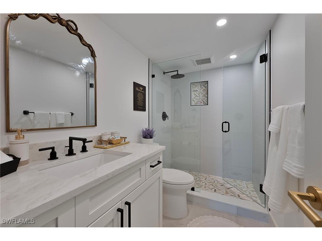 1950 Gulf Shore Boulevard N #107 Naples FL 34102 225074889 image12