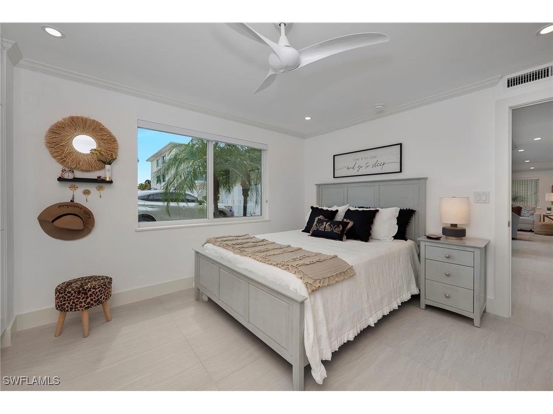 1950 Gulf Shore Boulevard N #107 Naples FL 34102 225074889 image13