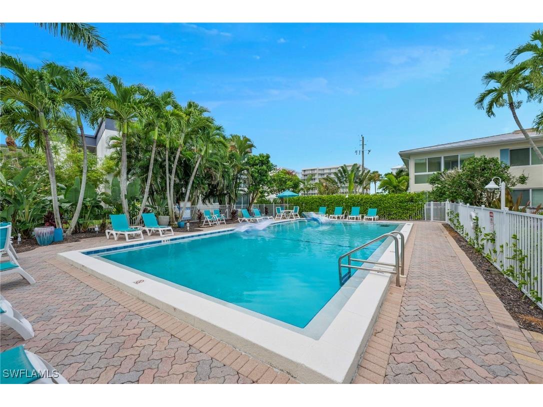 1950 Gulf Shore Boulevard N #107 Naples FL 34102 225074889 image15