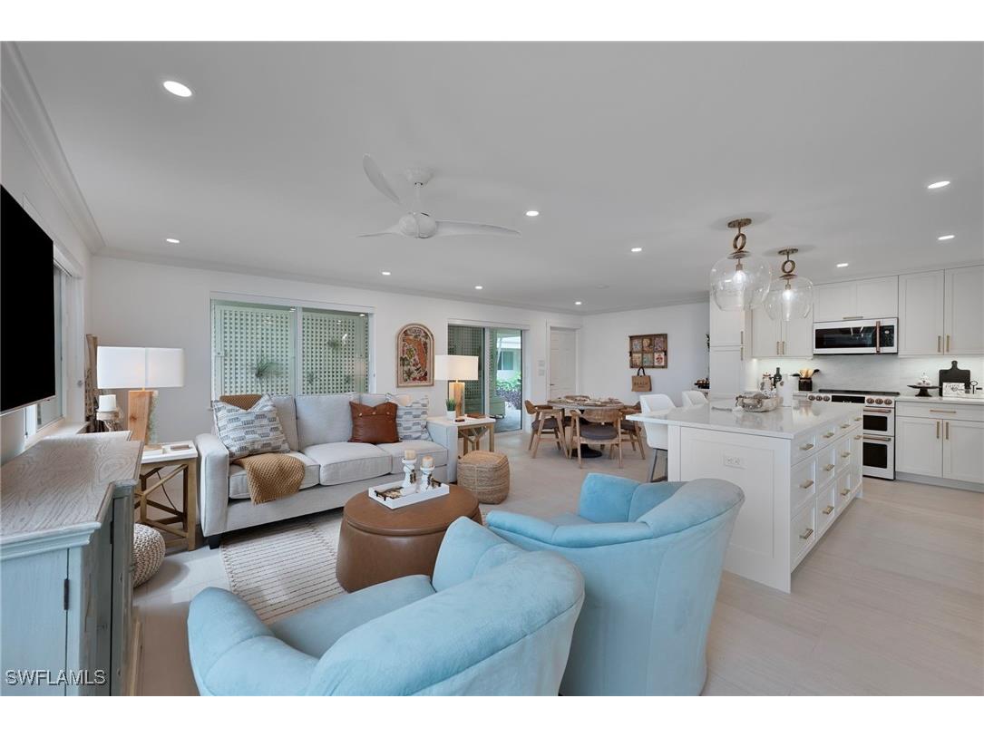 1950 Gulf Shore Boulevard N #107 Naples FL 34102 225074889 image2