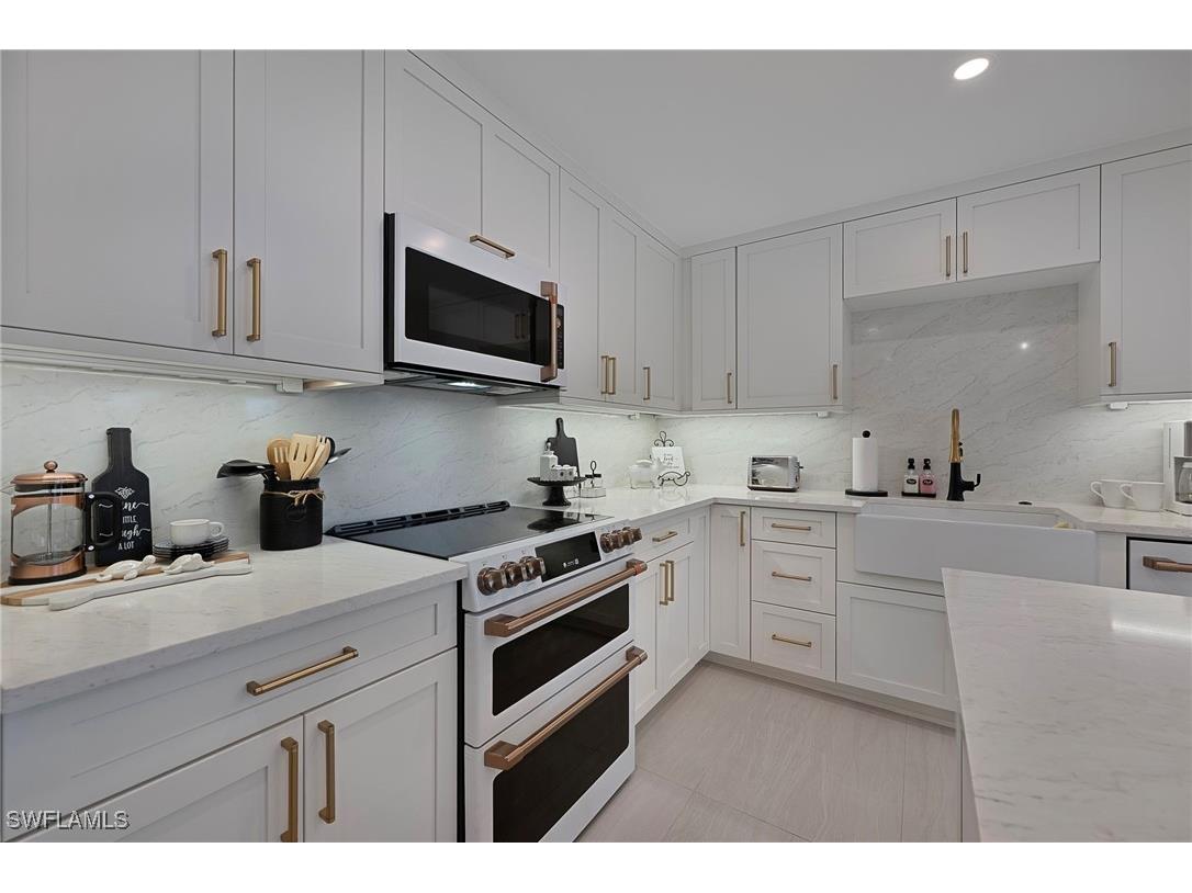 1950 Gulf Shore Boulevard N #107 Naples FL 34102 225074889 image7