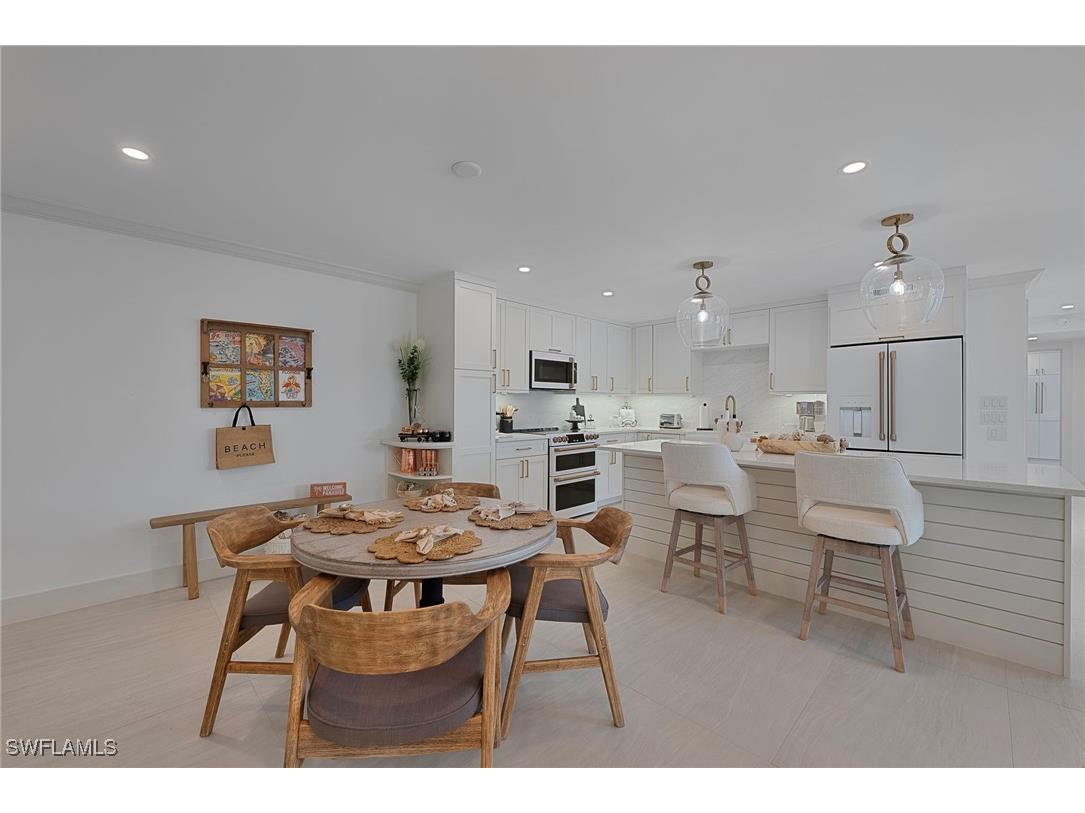 1950 Gulf Shore Boulevard N #107 Naples FL 34102 225074889 image8