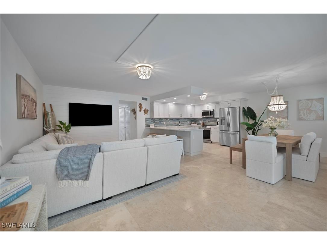 1950 Gulf Shore Boulevard N #108 Naples FL 34102 225079997 image3