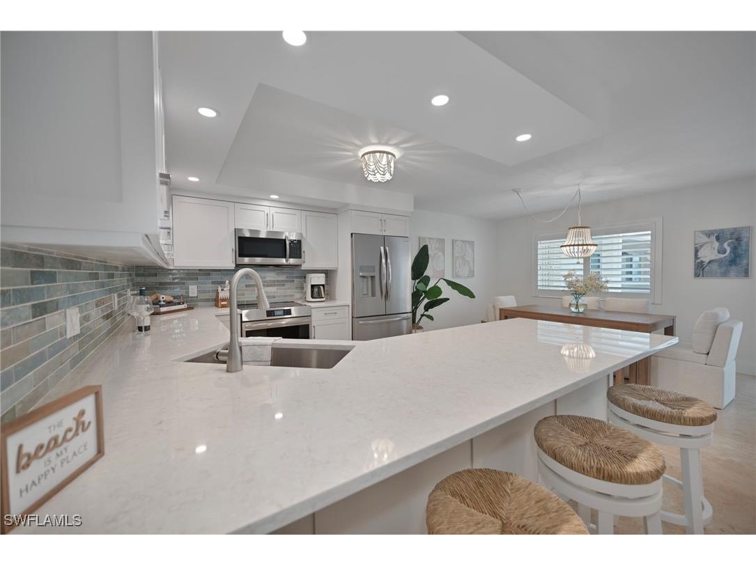 1950 Gulf Shore Boulevard N #108 Naples FL 34102 225079997 image6