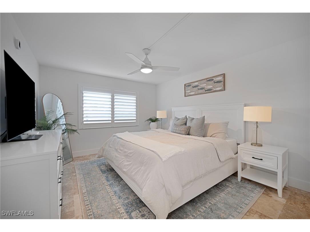 1950 Gulf Shore Boulevard N #108 Naples FL 34102 225079997 image9