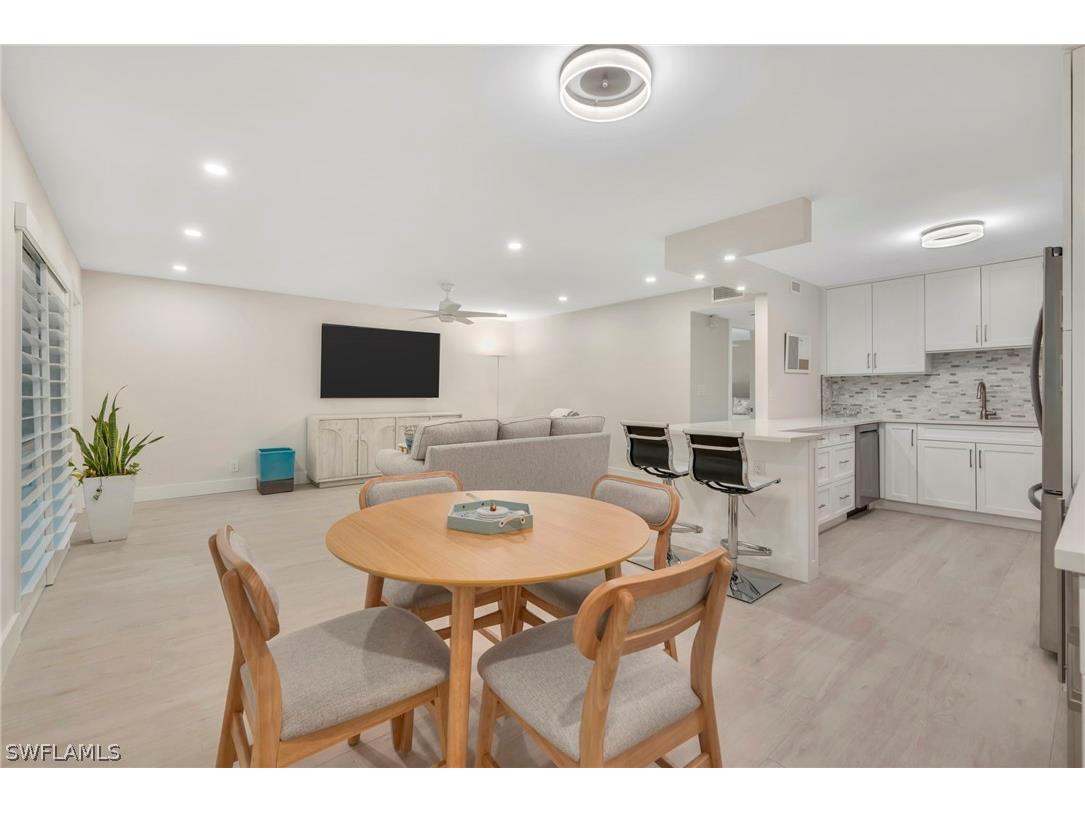 1950 Gulf Shore Boulevard N #110 Naples FL 34102 226011182 image11