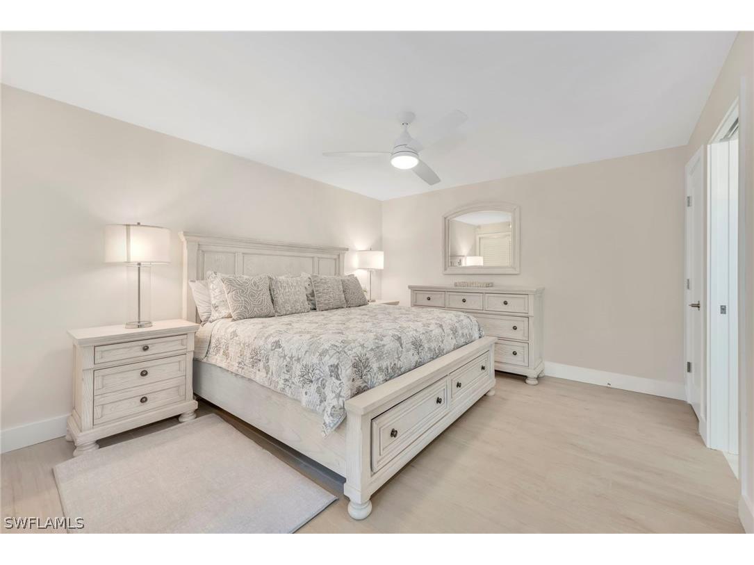 1950 Gulf Shore Boulevard N #110 Naples FL 34102 226011182 image12