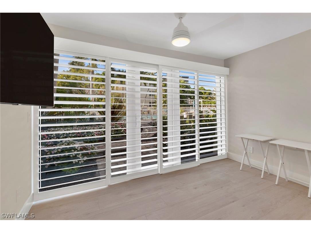 1950 Gulf Shore Boulevard N #110 Naples FL 34102 226011182 image17