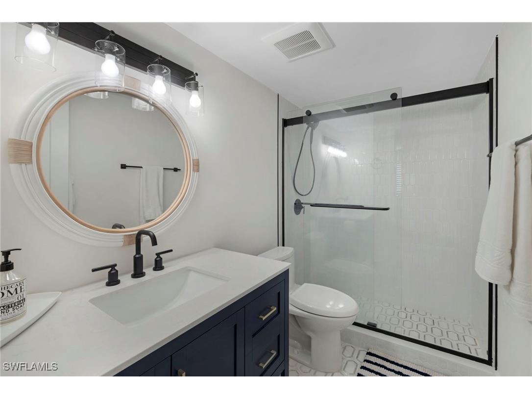 1950 Gulf Shore Boulevard N #113 Naples FL 34102 225072671 image11