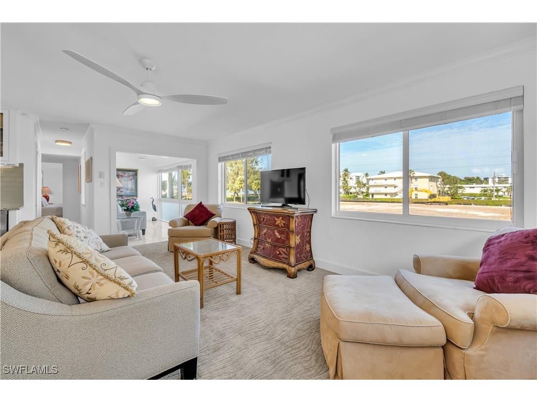 1950 Gulf Shore Boulevard N #201 Naples FL 34102 225081017 image12