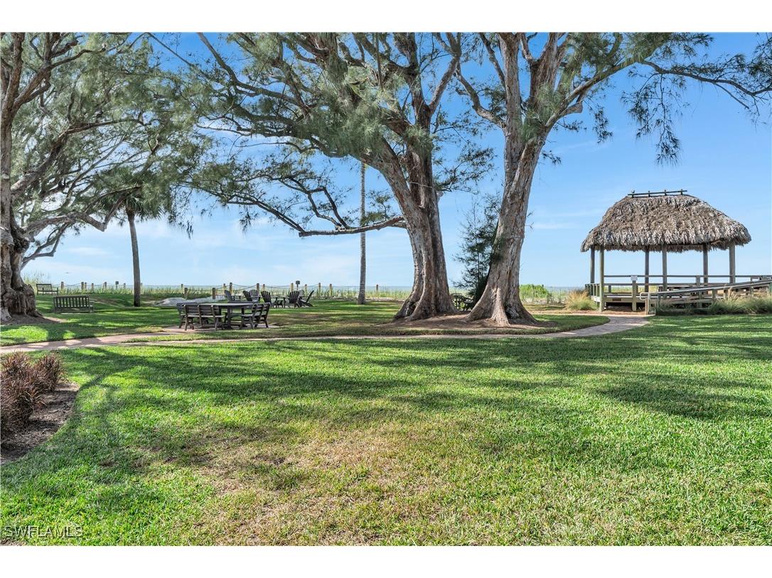 1950 Gulf Shore Boulevard N #201 Naples FL 34102 225081017 image27