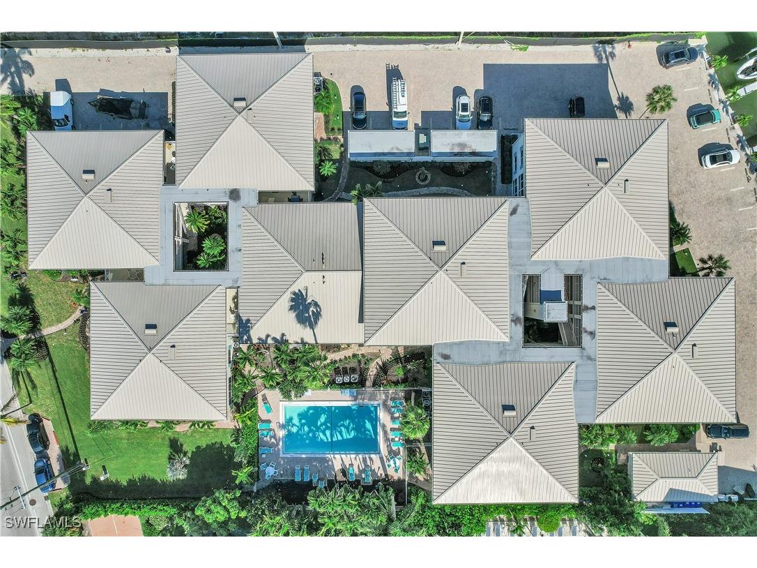 1950 Gulf Shore Boulevard N #201 Naples FL 34102 225081017 image29