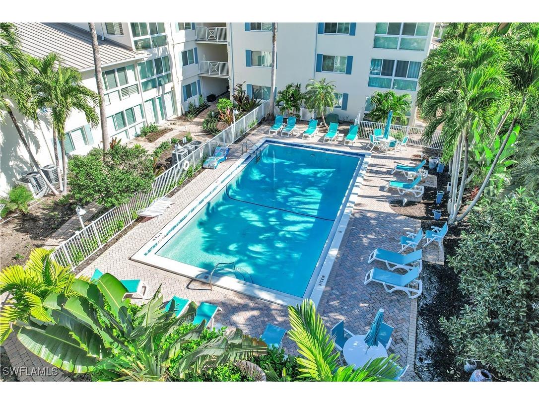 1950 Gulf Shore Boulevard N #201 Naples FL 34102 225081017 image30