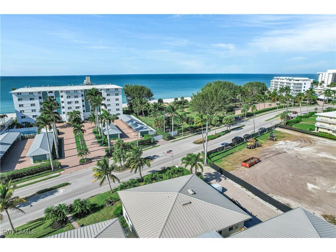 1950 Gulf Shore Boulevard N #201 Naples FL 34102 225081017 image35
